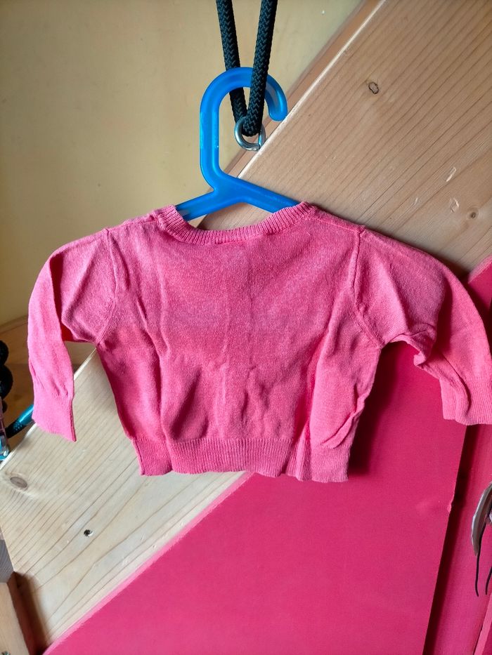 Ravissant cardigan Petit bateau 6 mois - photo numéro 3