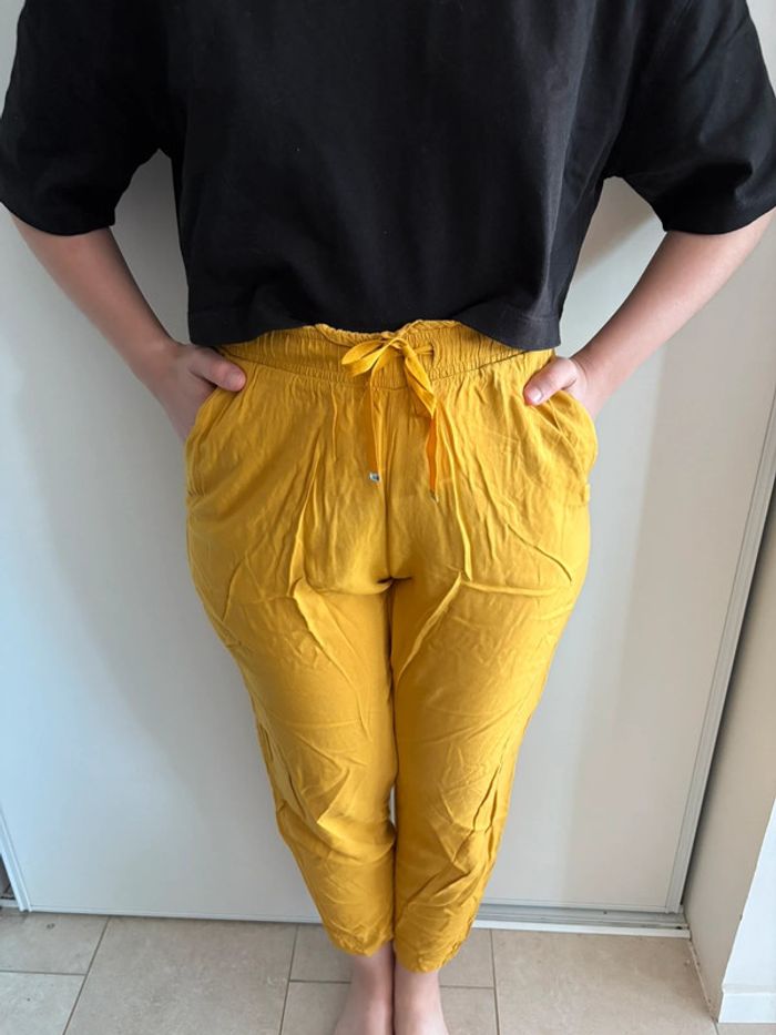 Pantalon fluide moutarde 38