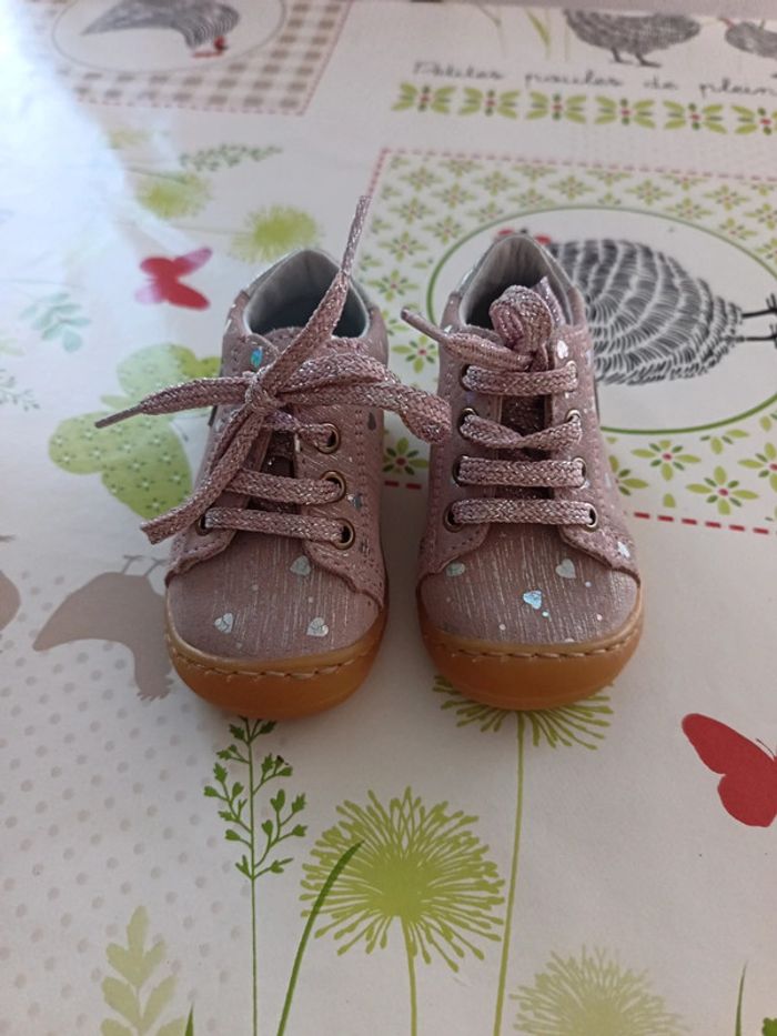 Chaussure bébé fille Gémo cuir taille 17