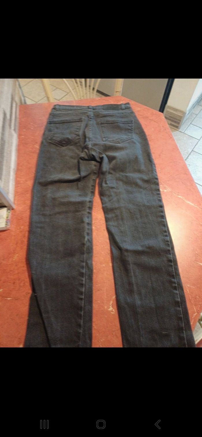 Jean fille taille 12 ans - photo numéro 5