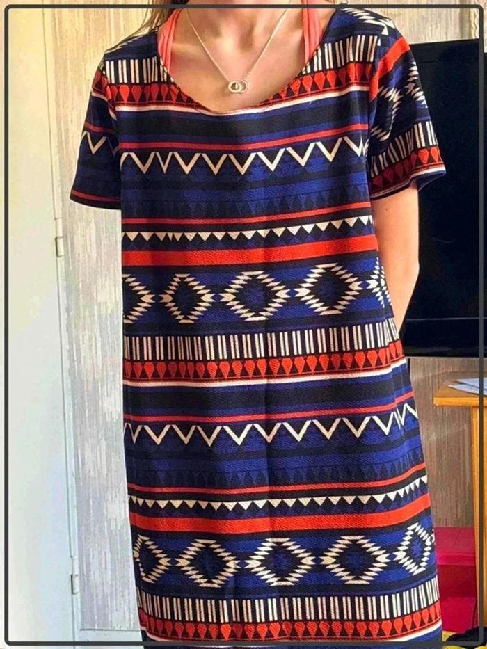 Robe taille 42 marque boohoo - photo numéro 2