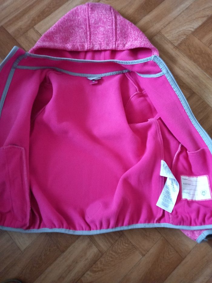 Gilet 6 Ans NEUF - photo numéro 4