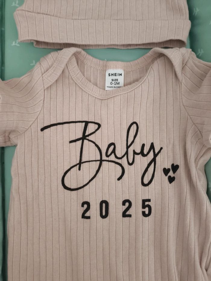 Combinaison mixte + bonnet bébé 2025 - photo numéro 2