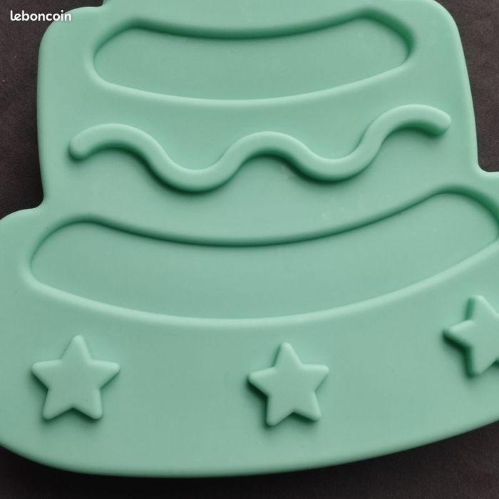 Moule en silicone forme gâteau festif Neuf - photo numéro 5