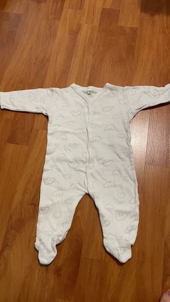 Pyjama fin mixte taille 3 mois