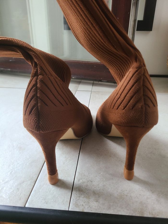 Chaussures chaussettes T38 - photo numéro 2