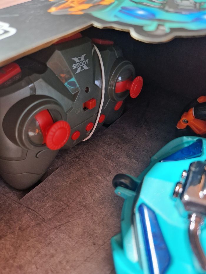 Voiture télécommandé 6 roues - photo numéro 3