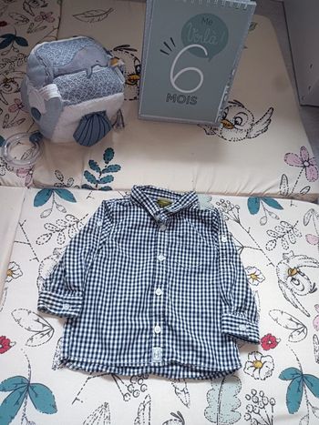 Chemise tape à l'oeil