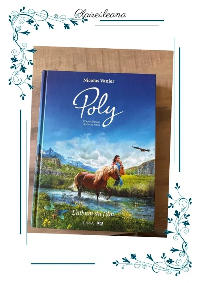 🛑 livre Poly 🛑 album du film