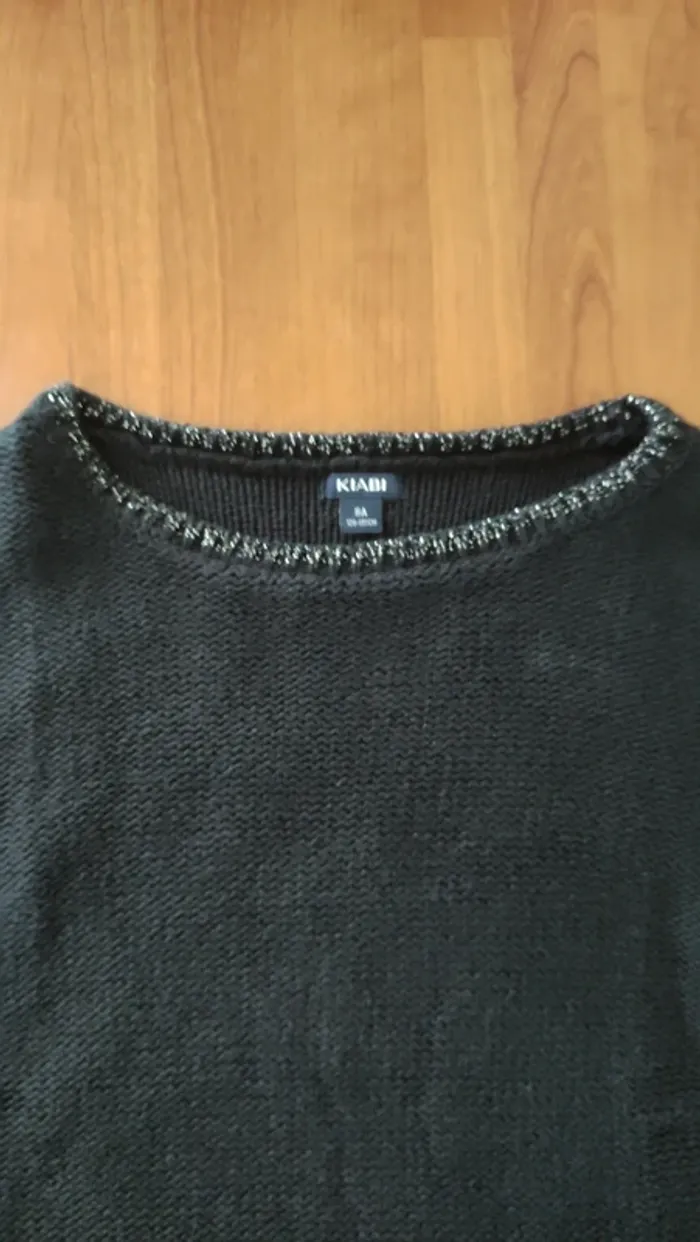 Pull noir manches longues Kiabi taille 8 ans - photo numéro 4