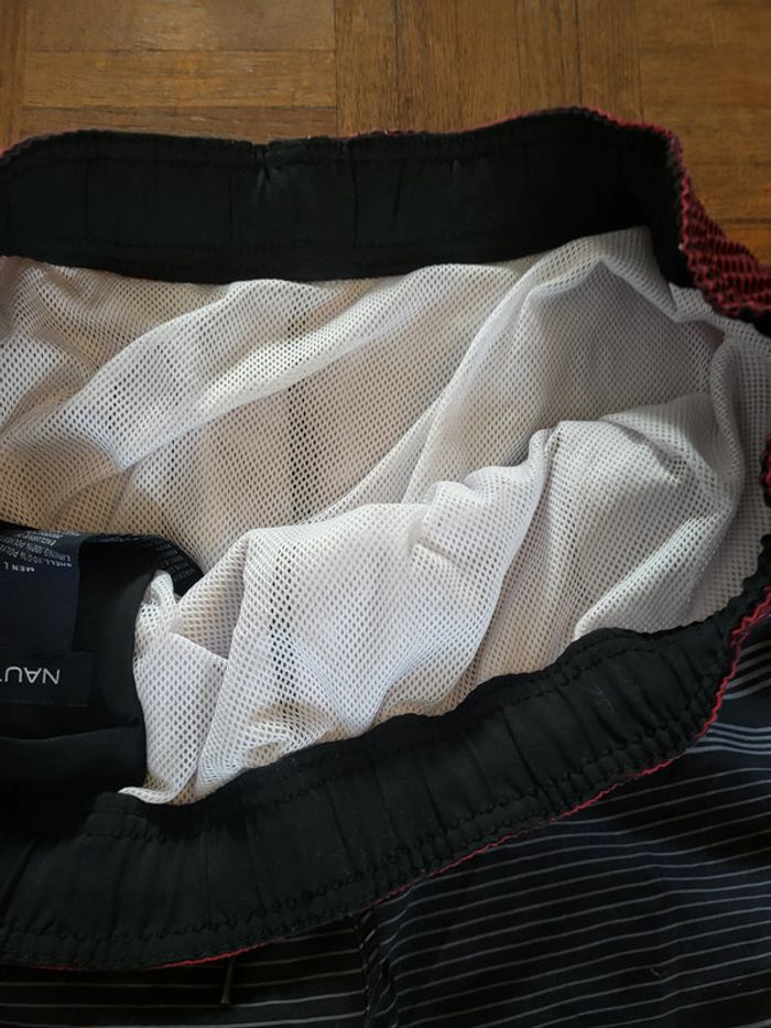 Joli short de Bain Nautica taille L - photo numéro 4