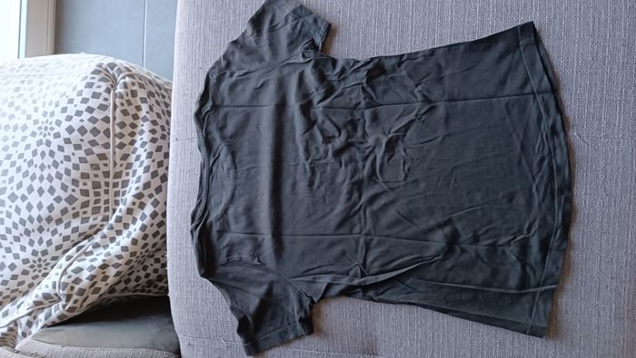 Tee-shirt 11/12 ans - photo numéro 3