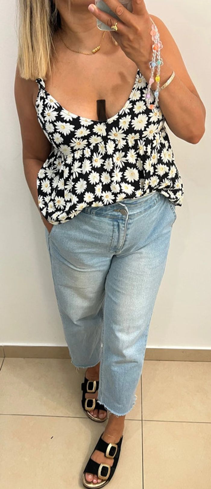 🌼 Débardeur fleurie  Pull & Bear Taille M - photo numéro 3