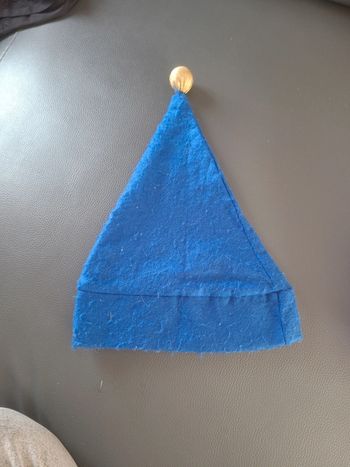 Chapeau oui oui avec clochette