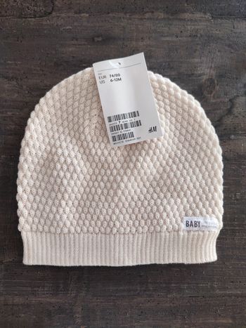 Bonnet bébé neuf