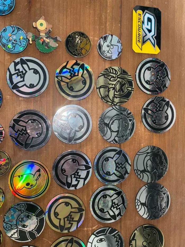 Lots de jeton pins Pokémon - photo numéro 5