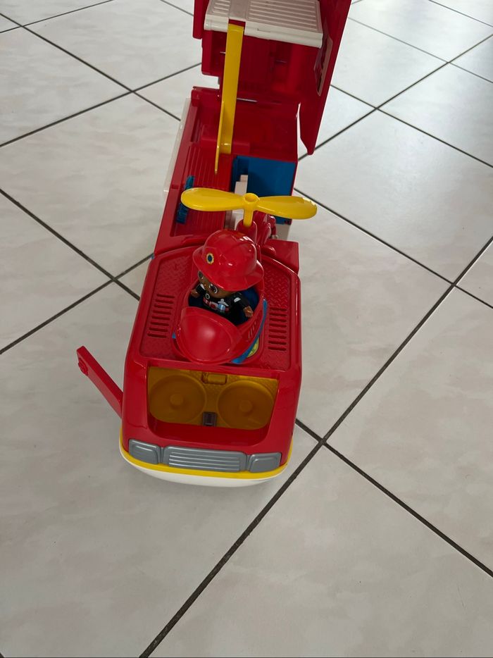 camion caserne de pompier Tut Tut copains Vtech. - photo numéro 8