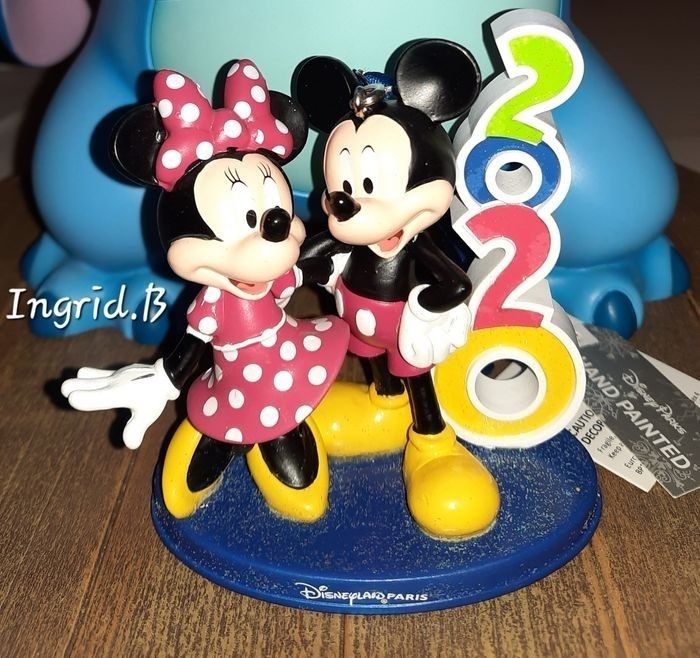 Ornement mickey et minnie 2020 en tbe - photo numéro 2