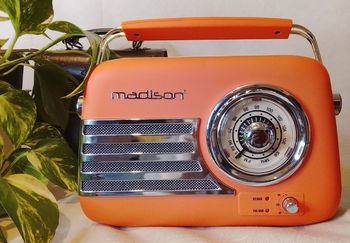 Rádio vintage Madison Freesound-VR40P orange - Neuf en boîte - Bluetooth & USB