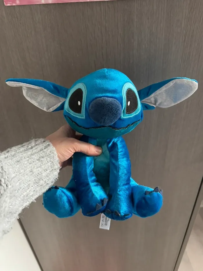 Peluche stitch brillante