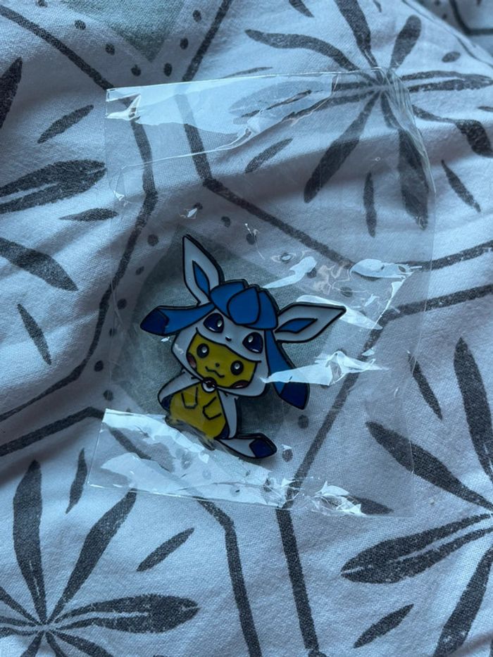 Pins Pokémon - photo numéro 2