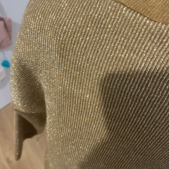 Pull doré Kiabi taille M - photo numéro 6