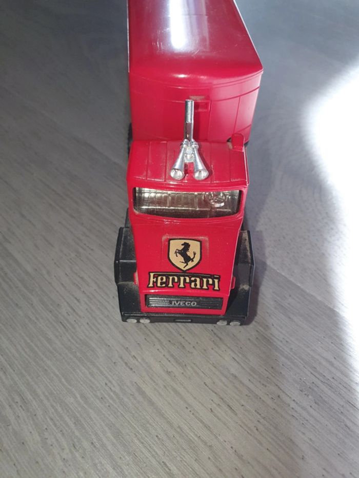 Camion miniature solido - photo numéro 3