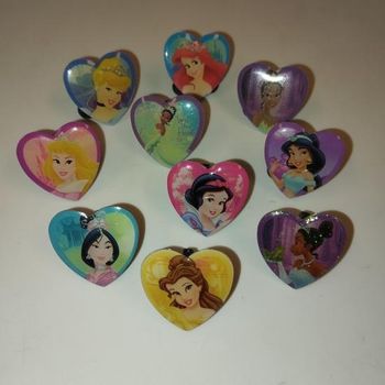 DISNEY PRINCESS - Lot 10 Pin's Disney Edition Carrefour 2010 - Lot n°23 (OCCASION)
