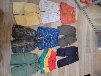 Lot 8 shorts garcon 4 ans 