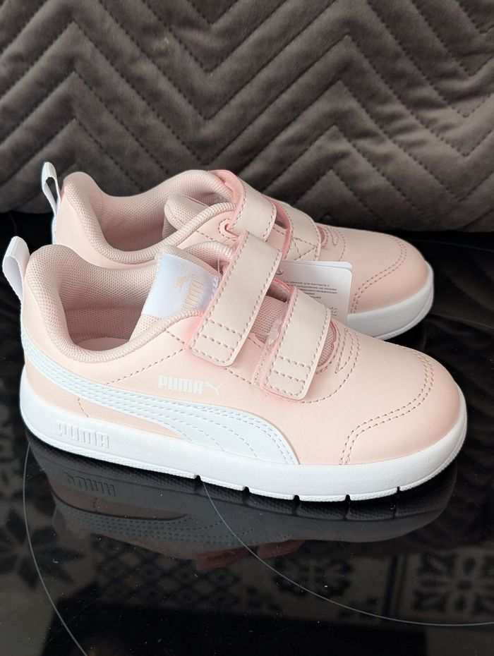 Baskets fille ultra-légeres. Taille 25. Neuf Puma - photo numéro 3