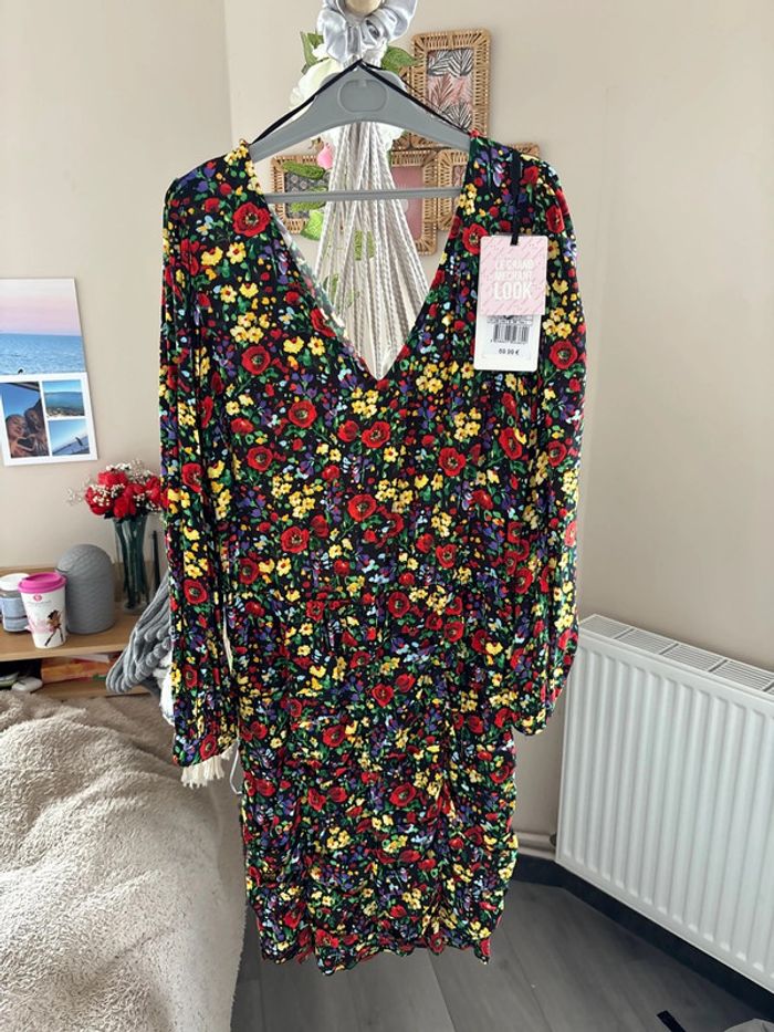 Robe Naf Naf neuve 38