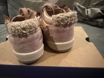 Chaussures première marche taille 18