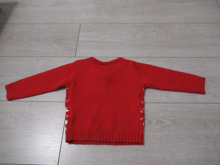 Pull de noël Mickey père noël Taille 18 mois disney - photo numéro 4