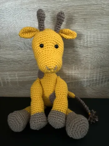 🦒 Adorable girafe au crochet – faite main, douce et sécurisée 💛