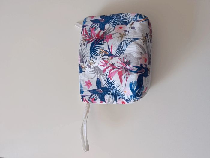 Pochette isotherme - Yves Rocher - photo numéro 2