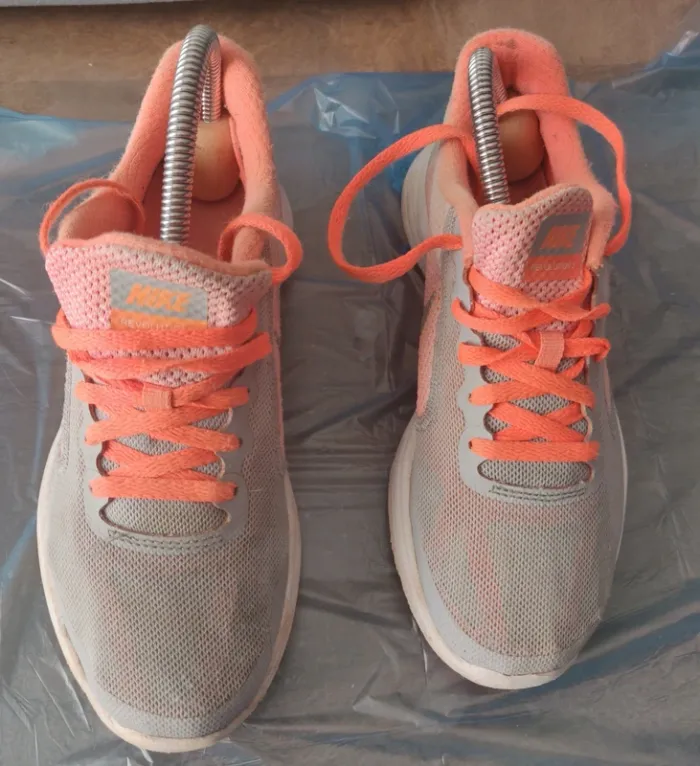 Basket Nike révolution 3 - photo numéro 2