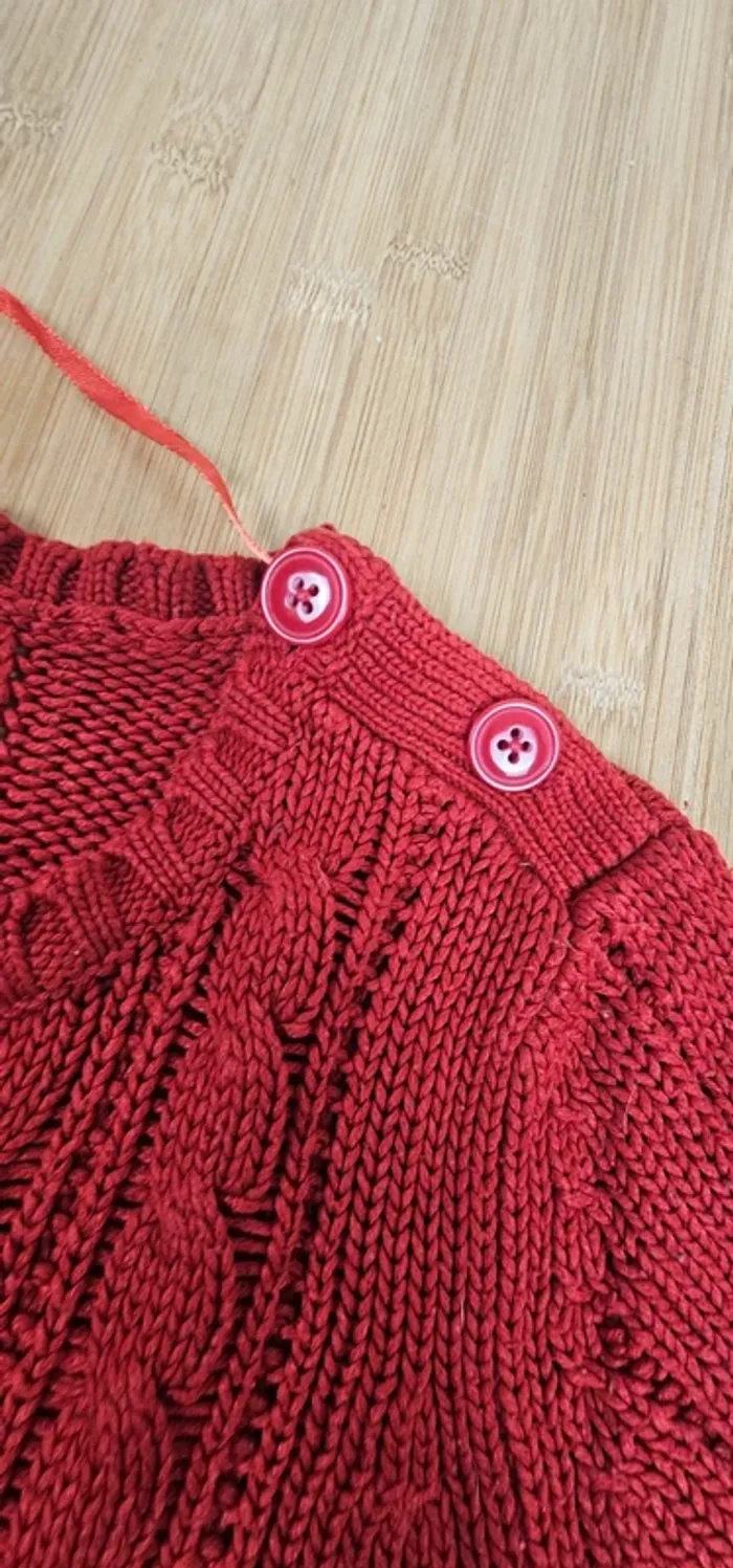Pull rouge pas trop épais In extenso T:M  38/40 - photo numéro 5