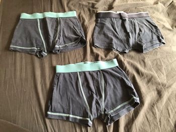 Lot de 3 caleçon / boxer kiabi foncés 10 ans