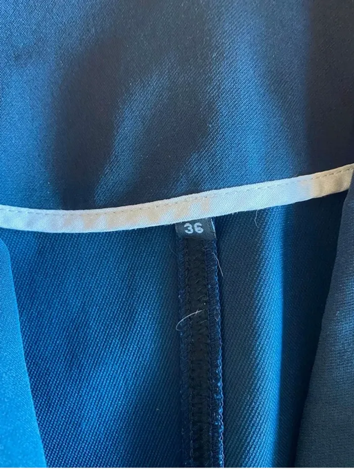 Veste  de  concours Horse Pilot –  Taille 36 –  Bleu marine & Rouge –  Très  bon état - photo numéro 2