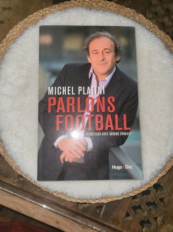 Parlons football. Platini