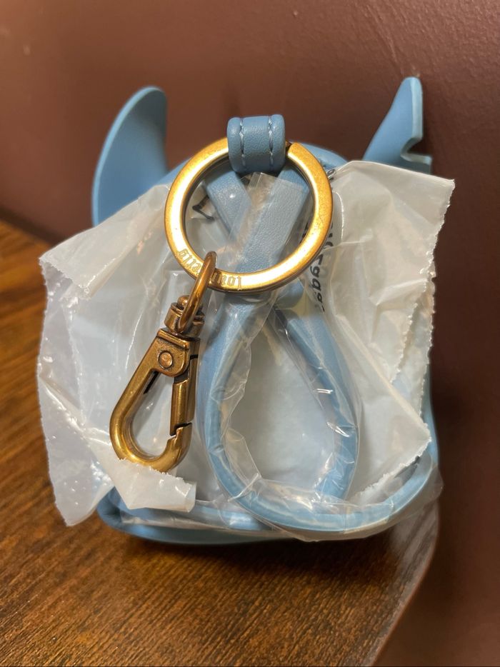 Mini Loungefly mystery Stitch Disney - photo numéro 3
