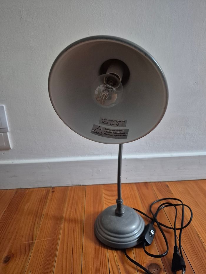 Lampes de bureau industrielles - photo numéro 4