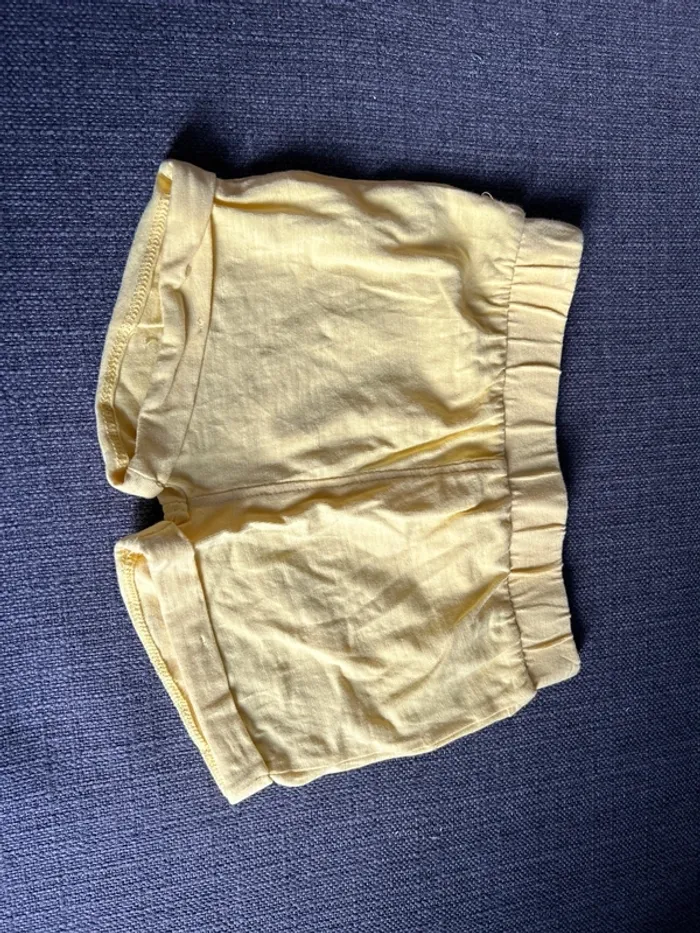 Short bébé fille