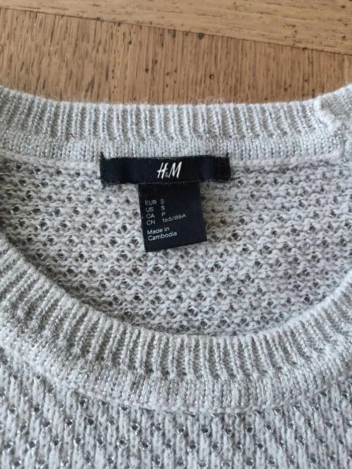 Pull h&m taille 36 - photo numéro 2