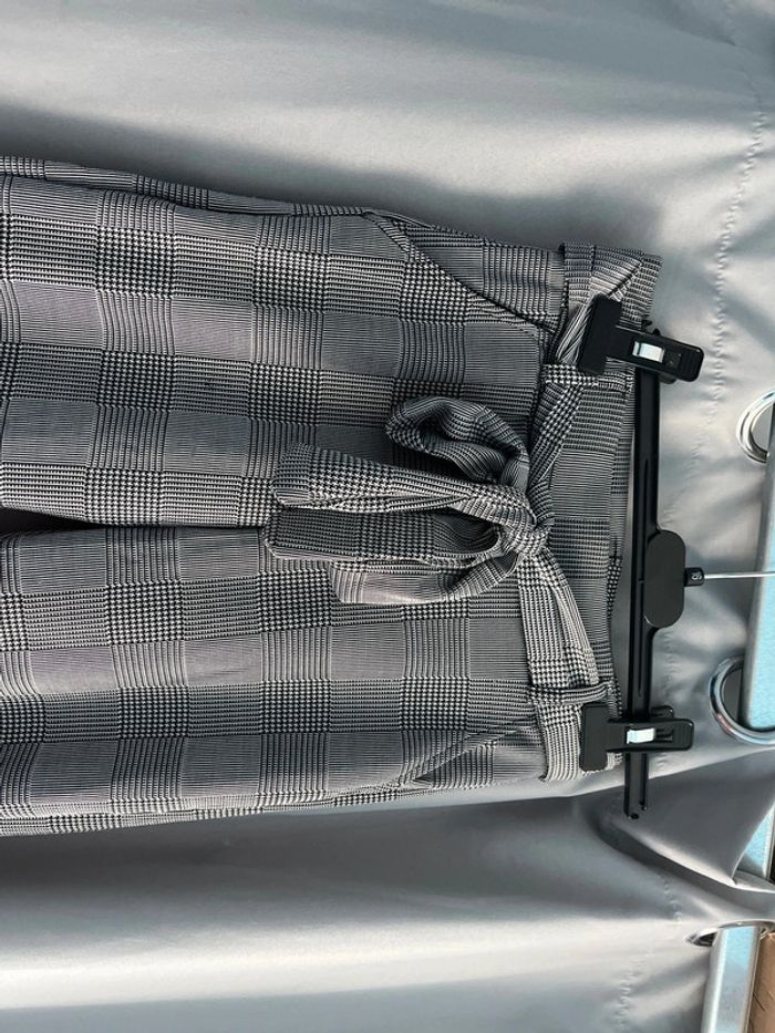 Pantalon court - photo numéro 2