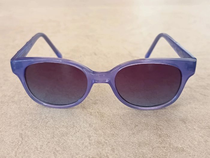 Paire de lunettes de soleil Reine des neiges - photo numéro 2