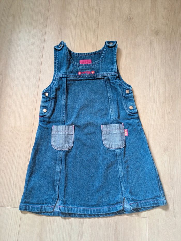 Gros lot robes fille 5 ans, pantacourt et chemise de nuit - photo numéro 2