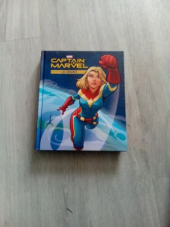 Livre cap'tain Marvel