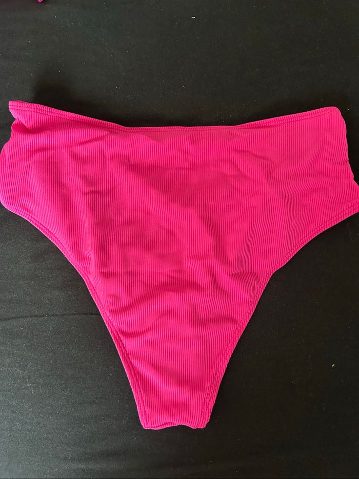 Maillot de bain - photo numéro 3