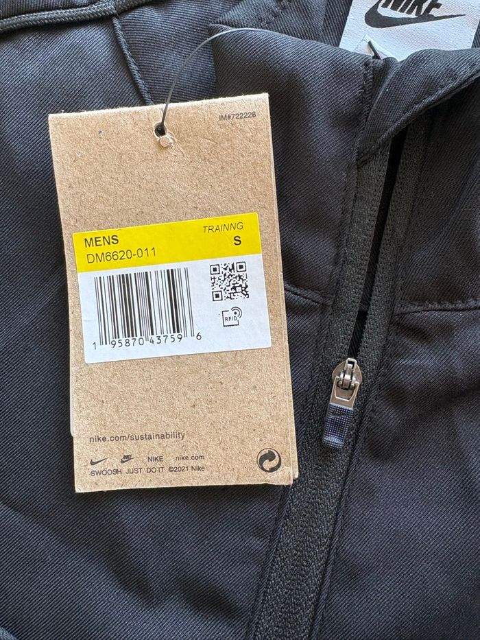 Veste Nike running - photo numéro 3